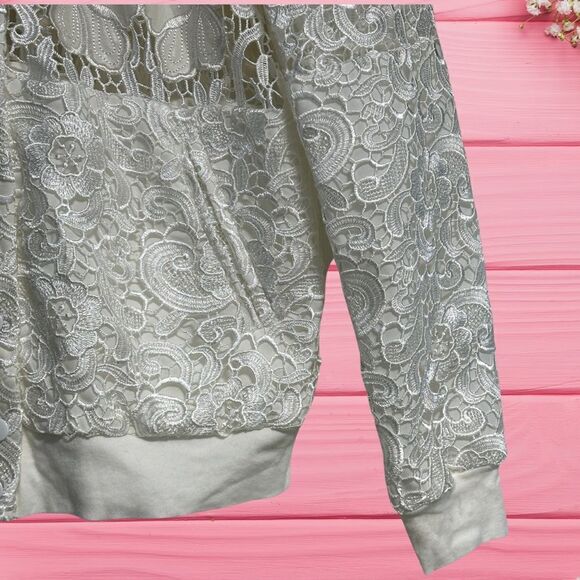 Chalk the Label Womens Jacket Size 4 White Lace Floral Fairy - Picture 4 of 12